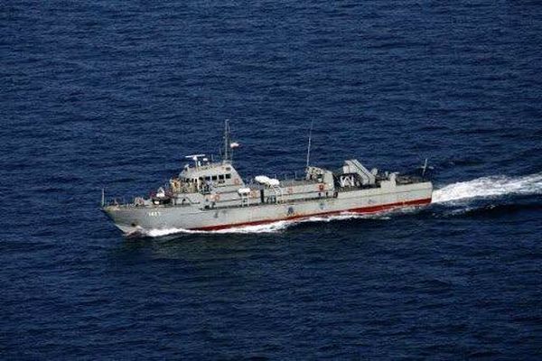 نیروی دریایی وقوع حادثه برای ناوچه کنارک را تایید کرد