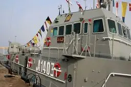 کنارک در اسکله پهلو گرفت / ۱۹ شهید و ۱۵ مجروح