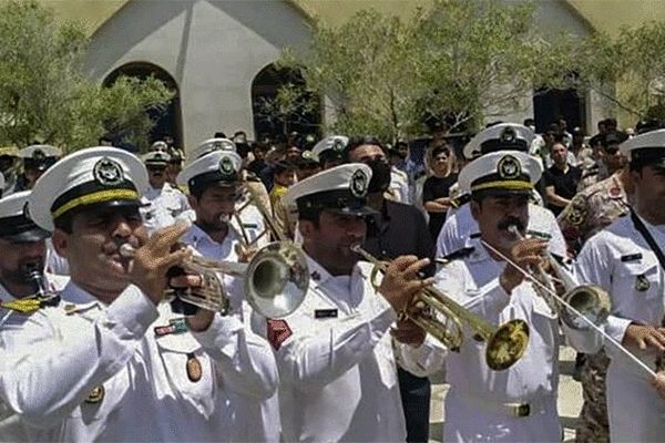 تصاویر: تشییع پیکر مطهر شهدای نیروی دریایی ارتش