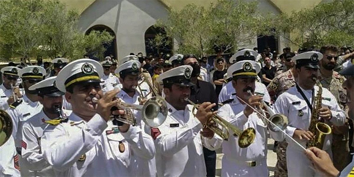 تصاویر: تشییع پیکر مطهر شهدای نیروی دریایی ارتش