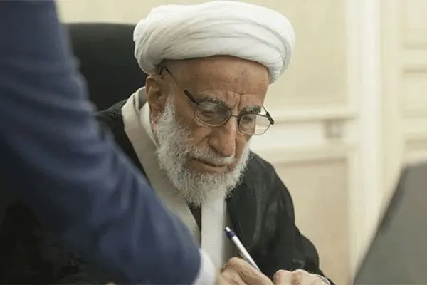 آیت‌الله جنتی شهادت جمعی از رزمندگان نیروی دریایی ارتش را تسلیت گفت