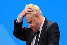 ۱۴۴ نفر از کادر درمانی انگلیس قربانی کرونا شده‌اند