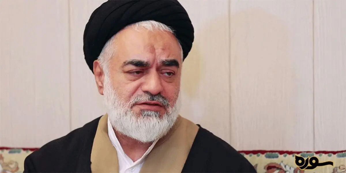 قرآن یک قانون اساسی برای نزدیک شدن به انسان کامل است