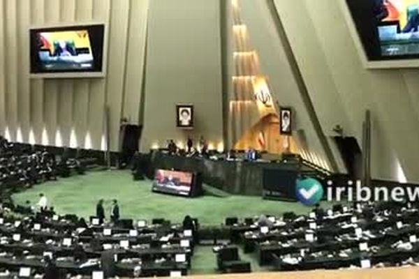 فیلم: فریاد مرگ بر اسرائیل در صحن مجلس