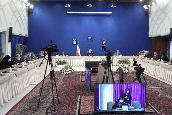 روحانی: بدون حمایت رهبر انقلاب در مبارزه با کرونا، نمی‌توانستیم به موفقیت کنونی برسیم