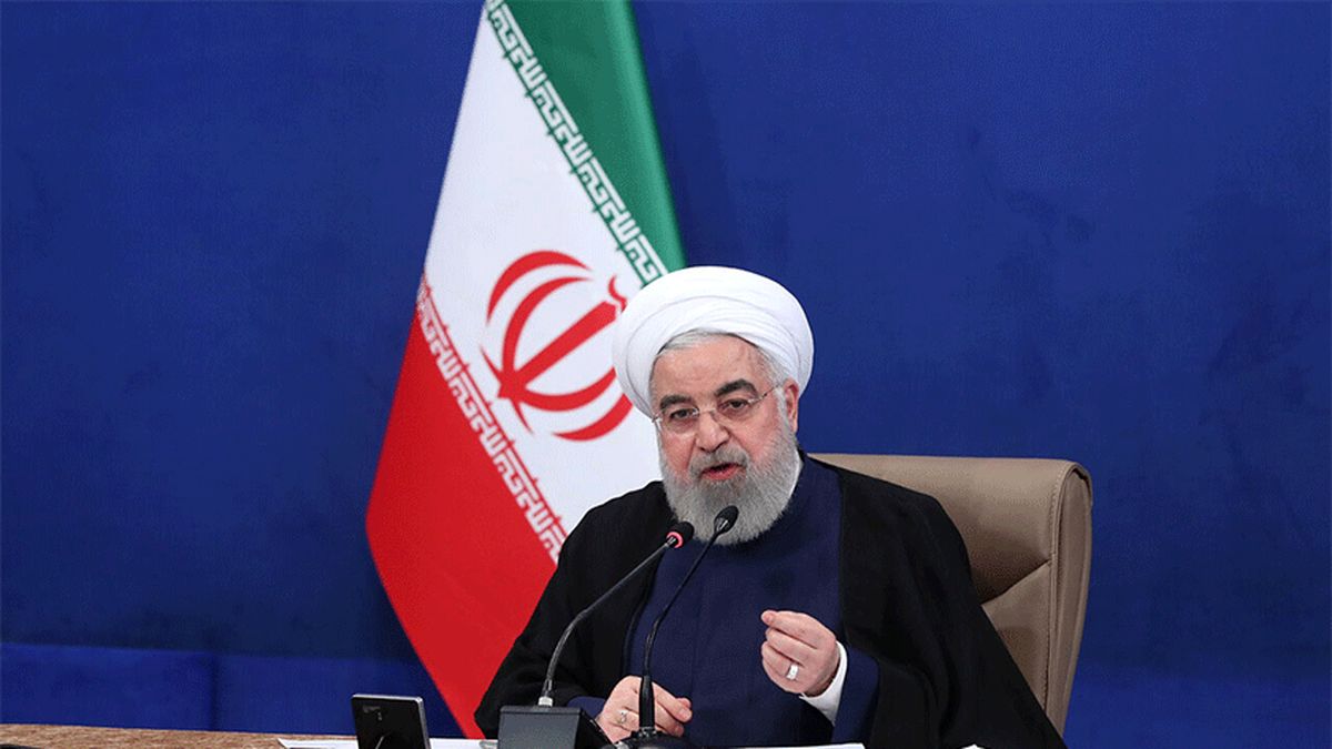 روحانی: نمی‌گذاریم لبخندی بر روی صورت مستبدین کاخ سفید بنشیند