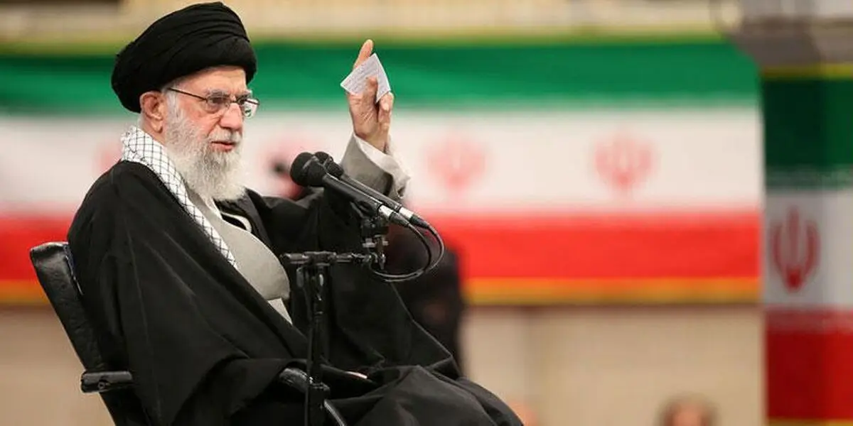 مجلس با نمایندگان کارشناس، فعال و پاکدست در رأس امور است؛ لزوم موضع‌گیری‌های انقلابی در حوادث مهم و تعامل برادرانه با قوای مجریه و قضائیه