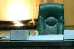 معنادارترین عکس افتتاحیه مجلس یازدهم