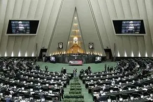 هشدار دانشجویان به تعارض منافع در کمیسیون بهداشت