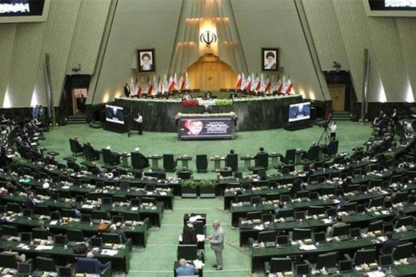 انتقاد قالیباف از هیئت رئیسه سنی مجلس