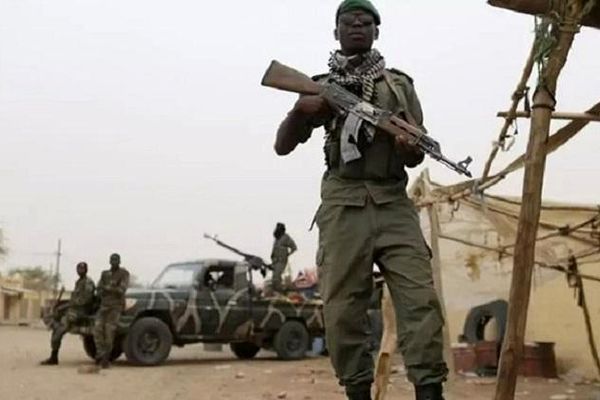 ۲۶ کشته در حمله تروریستی به روستایی در مالی
