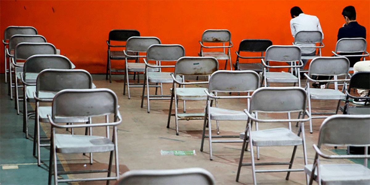 عکس: فقط یک دانشجو در امتحانات دانشگاه حاضر شد