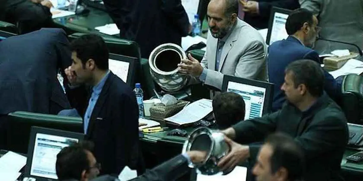 خیز بهارستان برای شفافیت