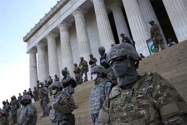 مقام آمریکایی:‌ ترامپ قصد داشت ده هزار نظامی در واشنگتن مستقر کند