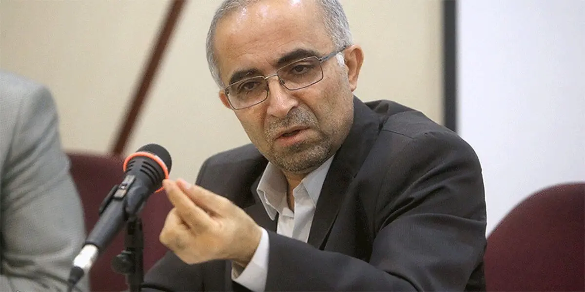 روحانی جامعه را به سمت فقر هدایت می‌کند