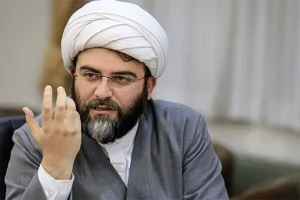 قمی: فرهنگ مظلوم است