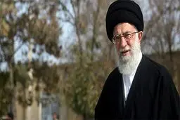 تصویر دیده نشده از رهبر انقلاب در منزل شهید بهشتی