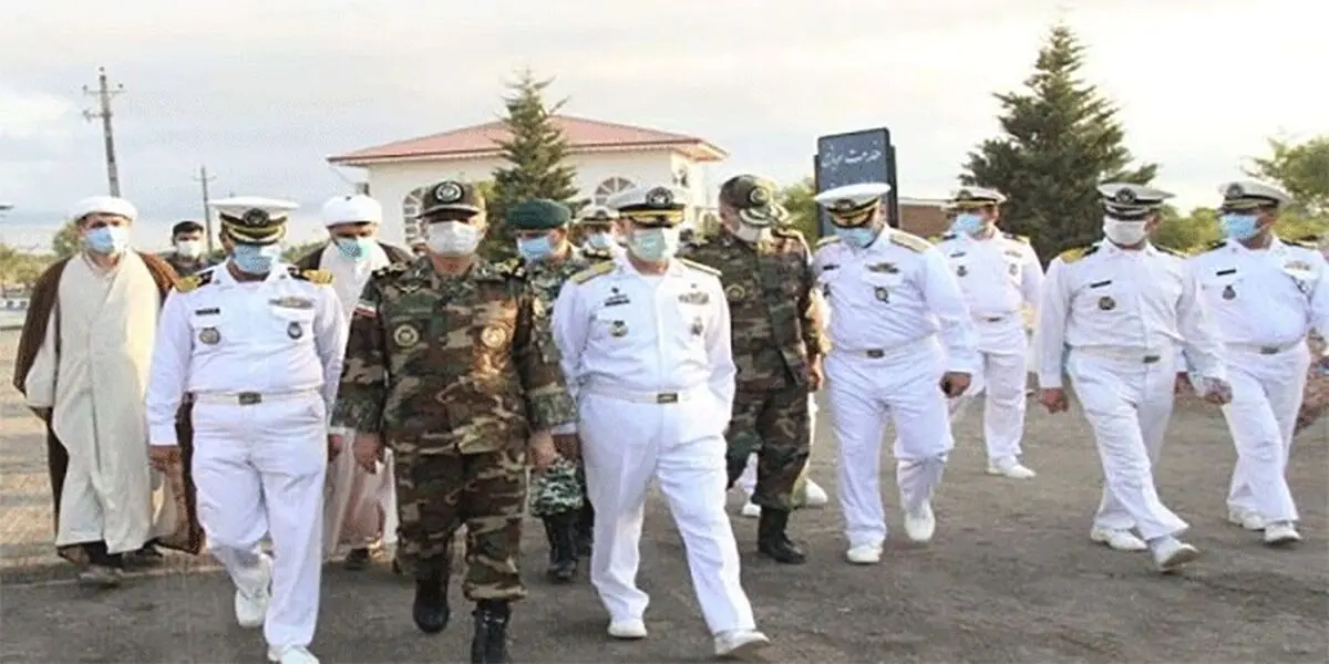 بازدید فرمانده کل ارتش از پایگاه دریایی غرب خزر