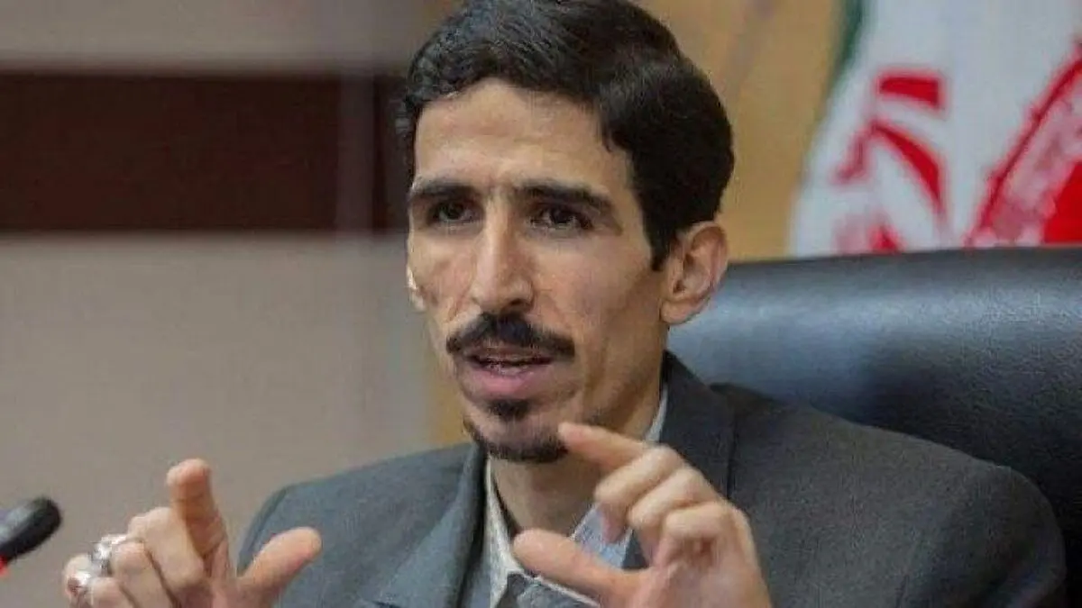 فساد اقتصادی و فتنه خط قرمز مجلس انقلابی است/ تاجگردون به جای پاسخگویی، مظلوم‌نمایی می‌کند