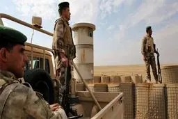 نیروی زمینی عراق در مرز با ترکیه مستقر شد