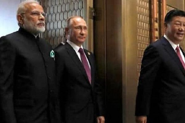 تلاش روسیه برای تنش‌زدایی میان هند و چین