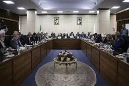 حفظ ارزش پول ملی و مقاومت محورسازی اقتصاد ایران