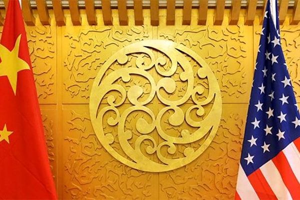 پکن: مداخلات آمریکا باعث تشدید درگیری در دریای چین جنوبی می‌شود