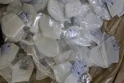 ماسک صنعتی ۱۳۰۰ تومان است