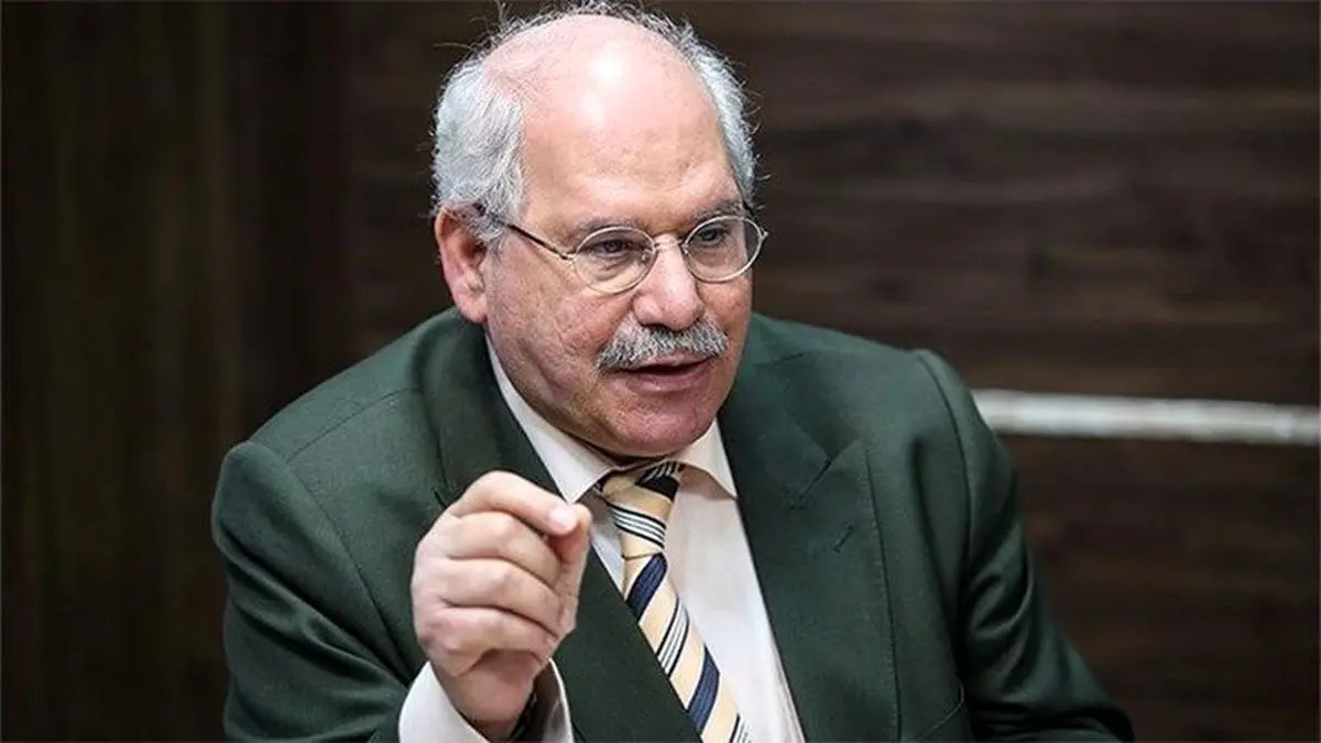 نحوه مواجهه دولت با کرونا از ابتدا اشتباه بود