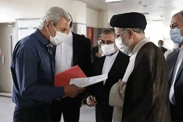 رئیسی با مراجعان مجتمع قضایی لواسانات گفتگو کرد