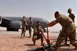 پایگاه هوایی سعودی دست به دست سنتکام داد