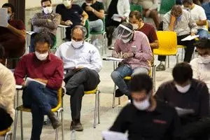 تصاویری از اولین کنکور در دوران کرونا