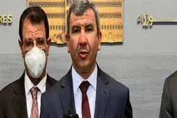 محموله های نفتی از طریق زمینی از عراق به سوی لبنان در حرکتند