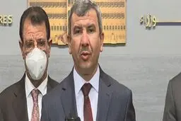 محموله های نفتی از طریق زمینی از عراق به سوی لبنان در حرکتند
