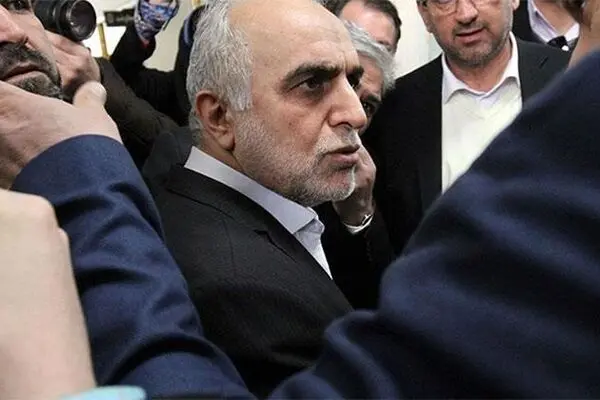 دژپسند: دولت هیچ نفعی از بورس برای خود نمی‌برد.