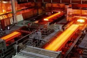 استراتژی نگاه به غرب دولت، فعالان اقتصادی را شرطی کرده است