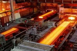 استراتژی نگاه به غرب دولت، فعالان اقتصادی را شرطی کرده است