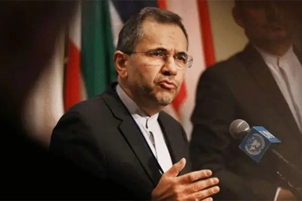 آمریکا مجبور به عقب نشینی شد