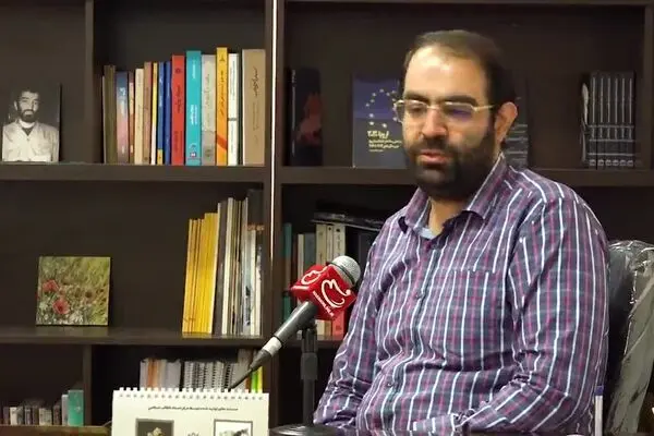 فیلم: جریان تحریف در مورد واقعیت های جهان دروغ می گوید
