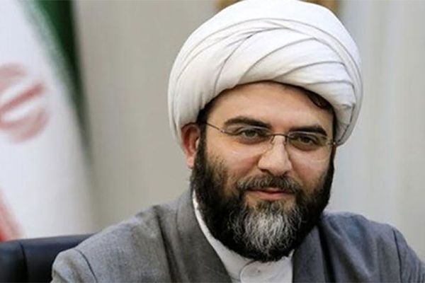 قمی: اربعین را هم می‌توان مانند محرم برگزار کرد