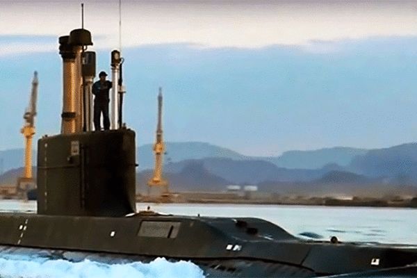 اولین حضور عملیاتی زیردریایی فاتح در رزمایش ذوالفقار ارتش