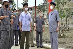 بازدید نادر مقامات کره شمالی از پروژه‌های اقتصادی