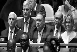 انتقاد نویسنده آمریکایی از تلاش کشورش برای فعالسازی مکانیسم ماشه