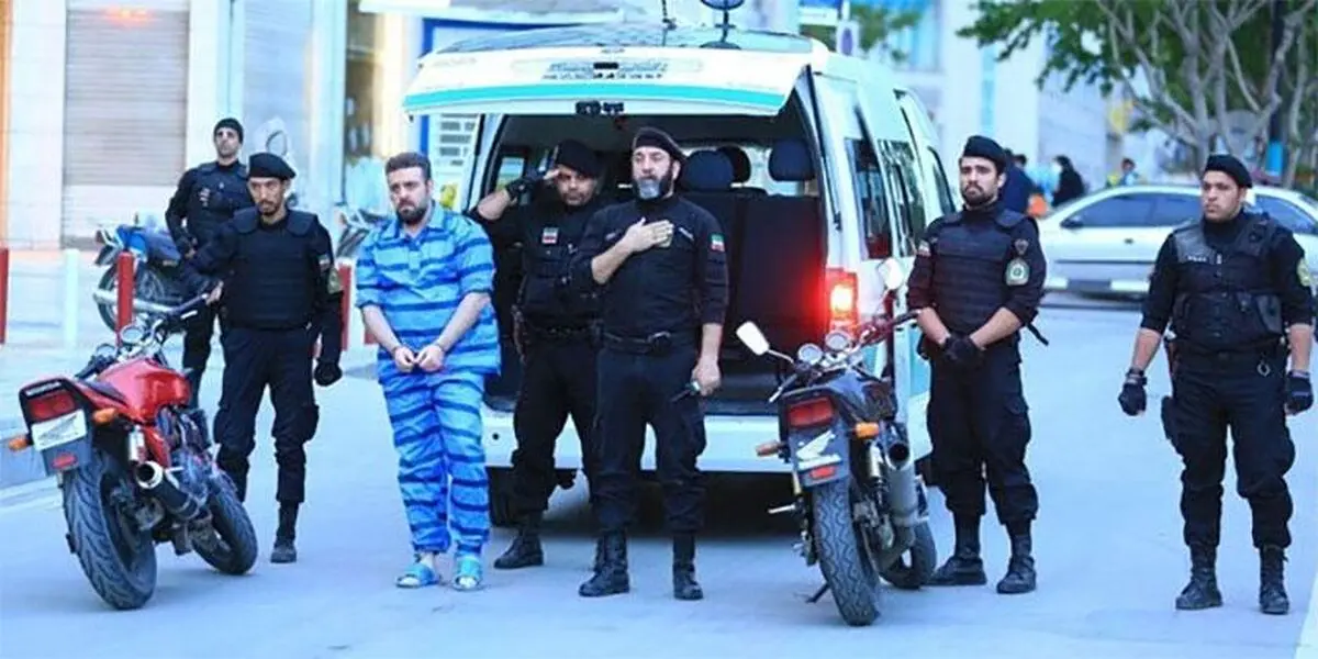 علی انصاریان سرزده می‌آید