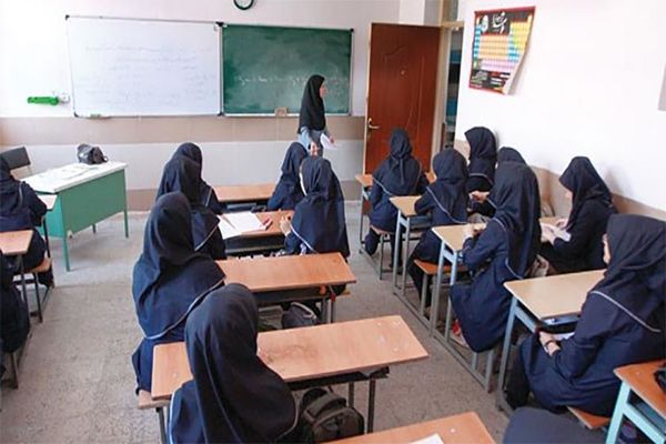 ورود ۲۱ هزار معلم جدید به مدارس از مهر ۹۹