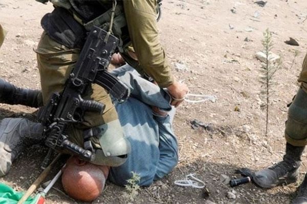 تصاویر: یادآوری جنایت مرگ «جرج فلوید» در فلسطین