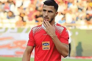 مهاجم پرسپولیس ۸ میلیارد برای یک فصل می‌خواهد