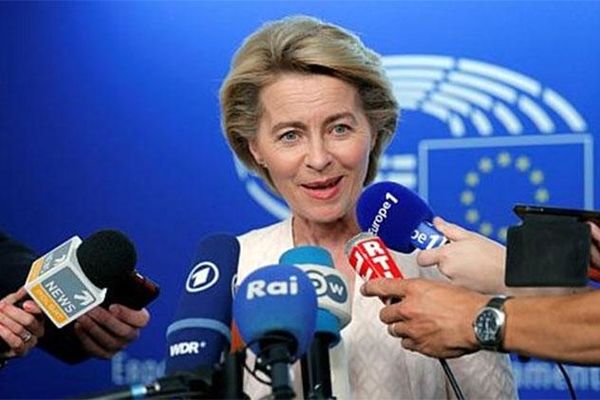 رئیس کمیسیون اروپا هدایت مذاکرات برگزیت را بر عهده می‌گیرد