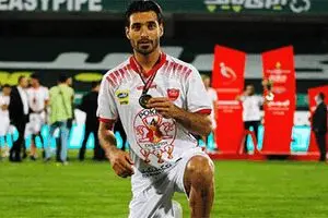 آمدم با پرسپولیس ۶ ساله تمدید کنم