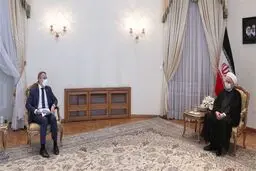 روحانی: مردم ایران در برابر قلدری تسلیم نخواهد شد